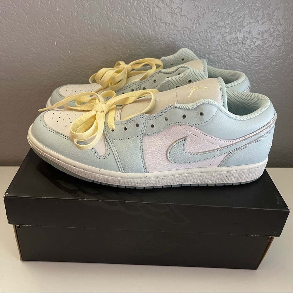 Nike Air Jordan 1 Low SE Glacier Blue - HJ5999-400 - Size 10.5
